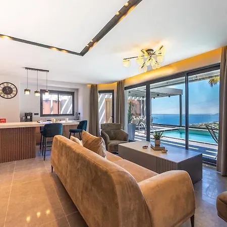 Nova Villa *